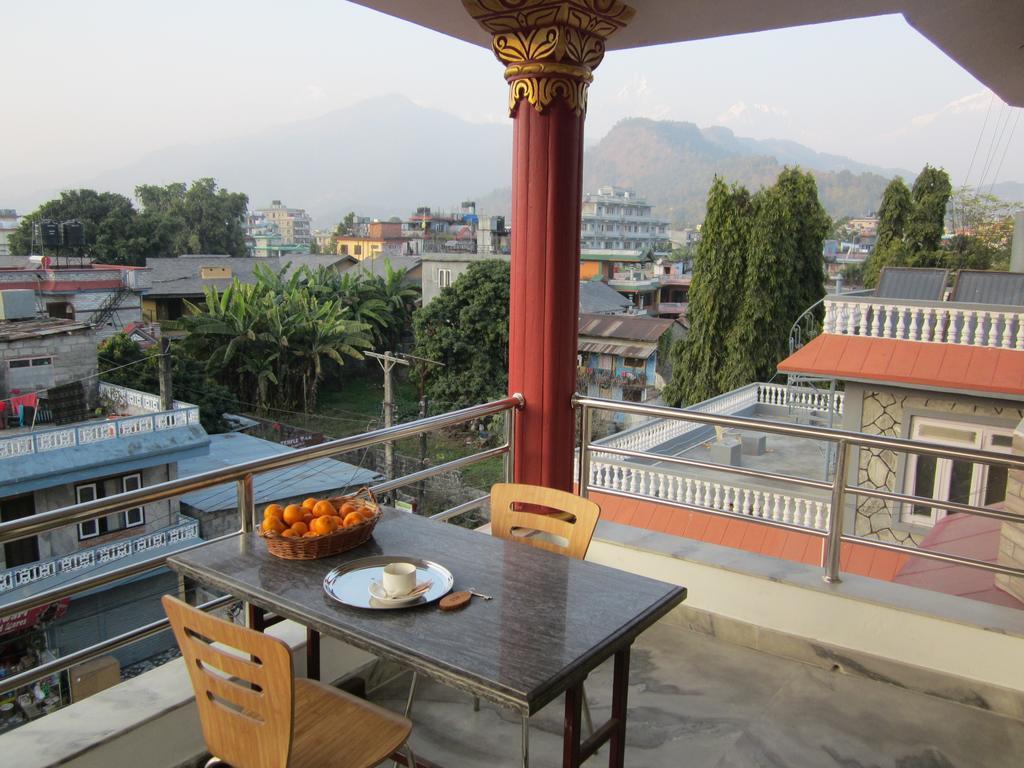 Hotel Milarepa Pokhara Exterior foto